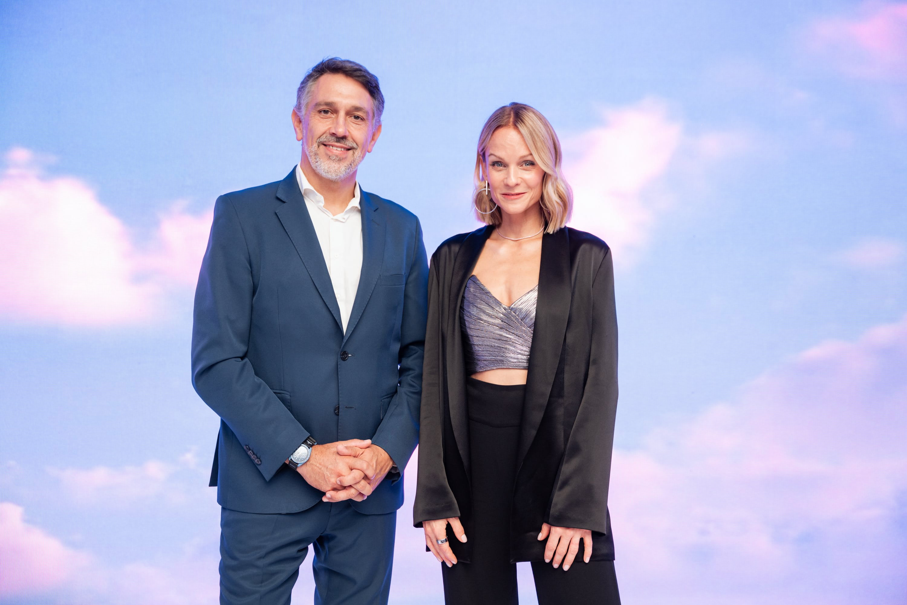 v.l. Alvaro Alonso, General Manager Beiersdorf Österreich & Osteuropa, Mirjam Weichselbraun beim Launch-Event am 15. September in Wien